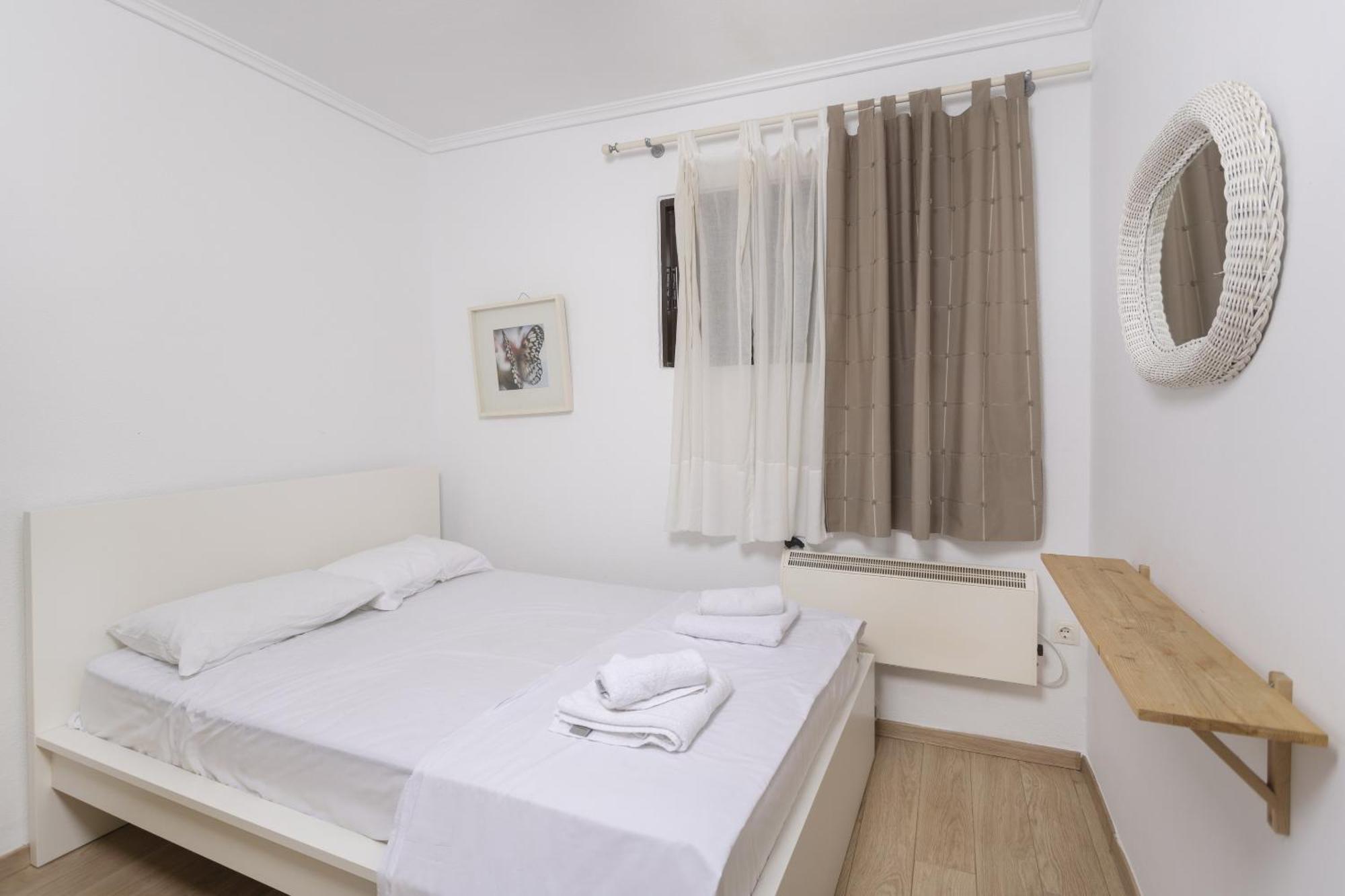 Lovely Villa 3 Min From The Beach Hanioti Bagian luar foto