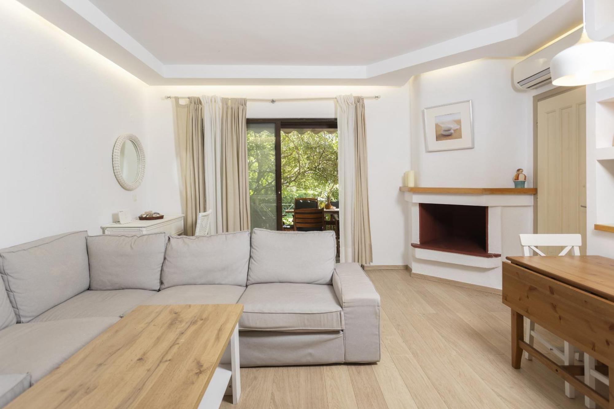 Lovely Villa 3 Min From The Beach Hanioti Bagian luar foto