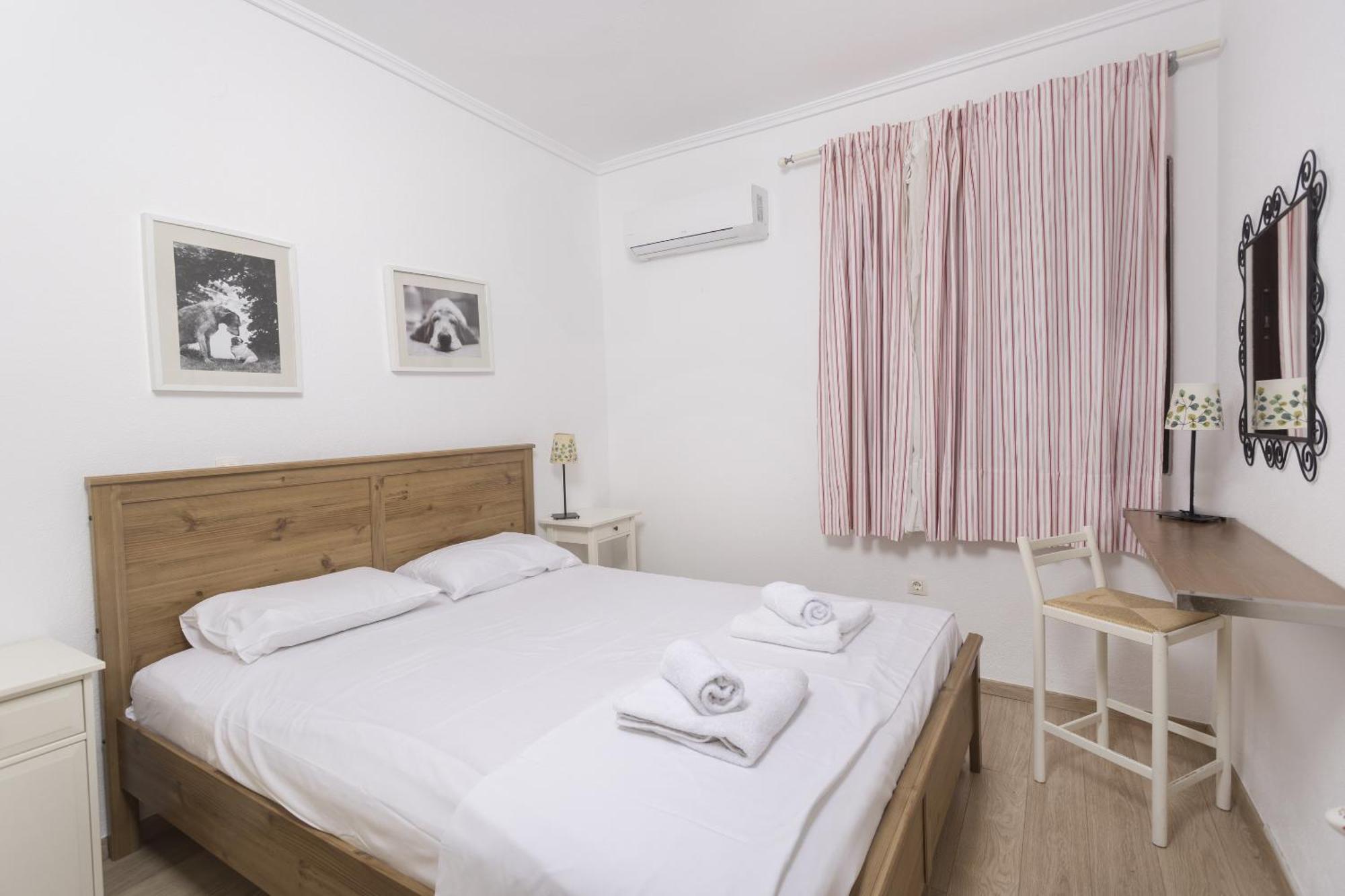 Lovely Villa 3 Min From The Beach Hanioti Bagian luar foto